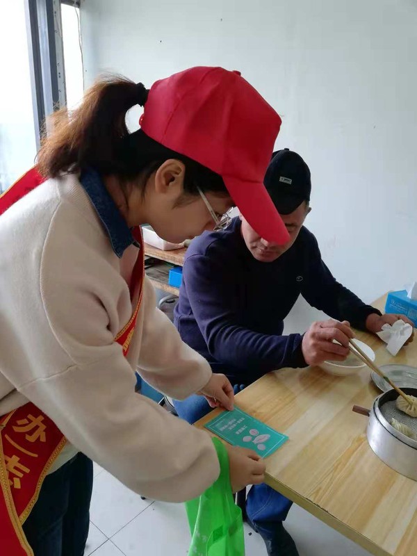 文明餐桌1.jpg